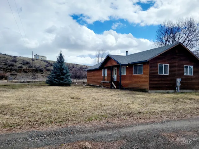 $515,000 | 1883 Highway 95, Council, ID 83612
