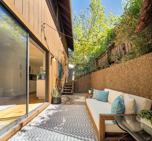 $1,375,000 | 883 Magnolia Avenue, Larkspur, CA 94939