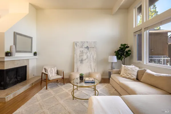 $1,375,000 | 883 Magnolia Avenue, Larkspur, CA 94939