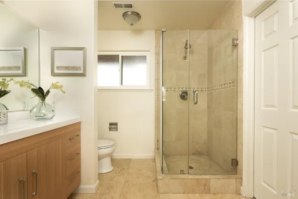 $1,375,000 | 883 Magnolia Avenue, Larkspur, CA 94939