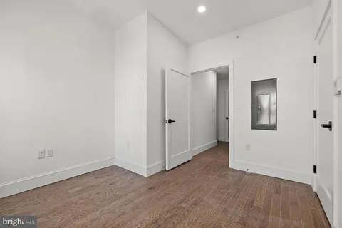$1,645 | 15 West Girard Street, Unit 105, Wilmington, DE 19801