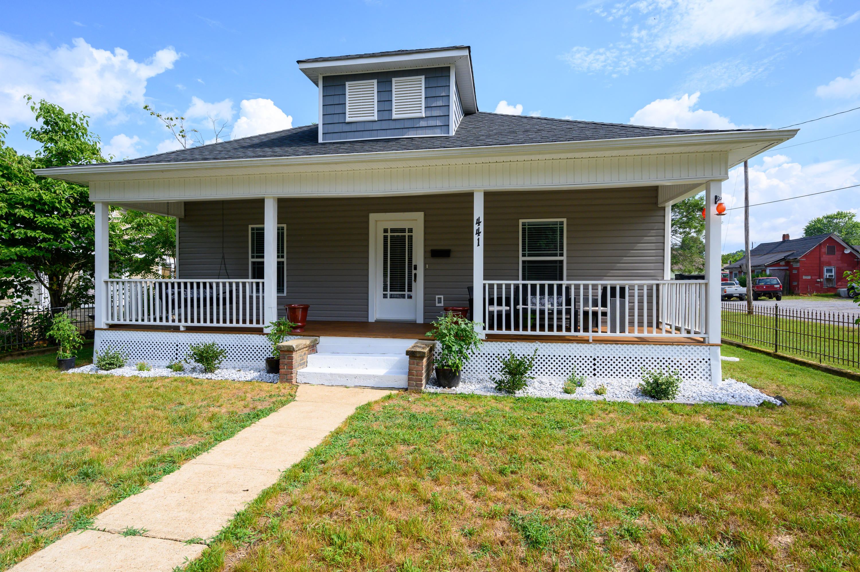 441 Walnut Street Erwin, TN 37650 - Photo 2 of 45 Walnut-28