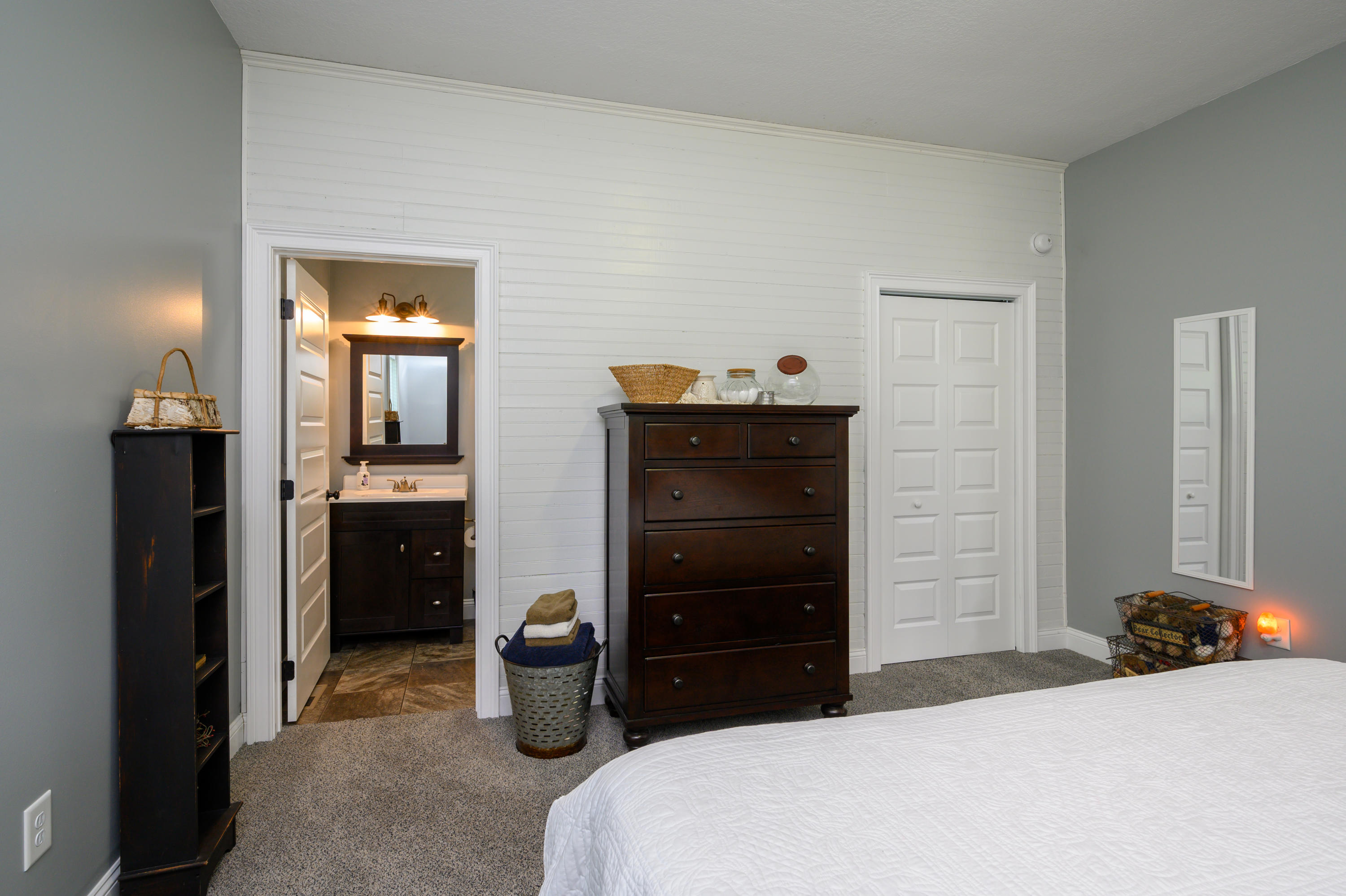 441 Walnut Street Erwin, TN 37650 - Photo 31 of 45 Walnut-8