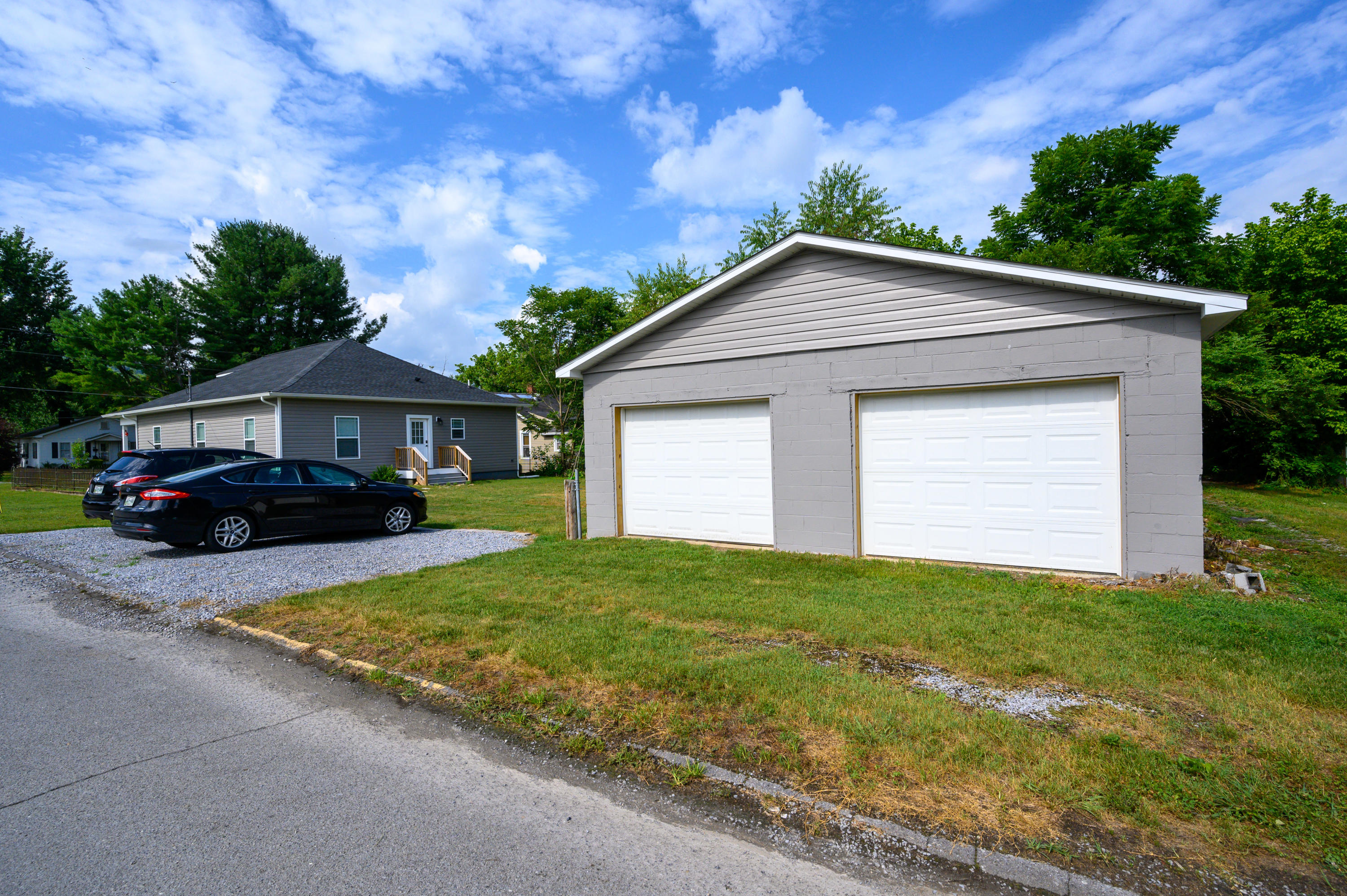 441 Walnut Street Erwin, TN 37650 - Photo 35 of 45 Walnut-43