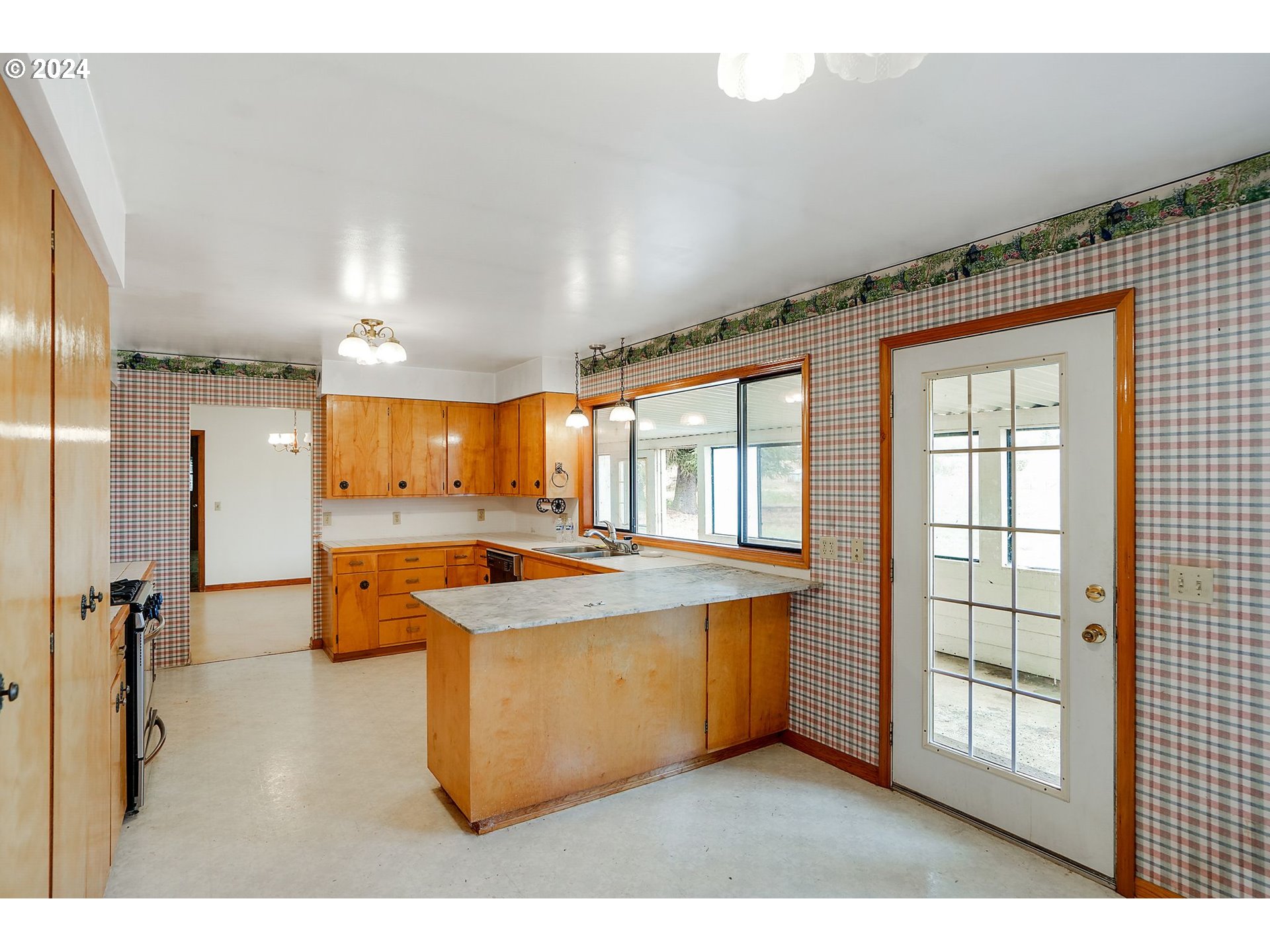 Webb Lane Dallas, OR 97338 - Photo 22 of 26 Gallery Image 22
