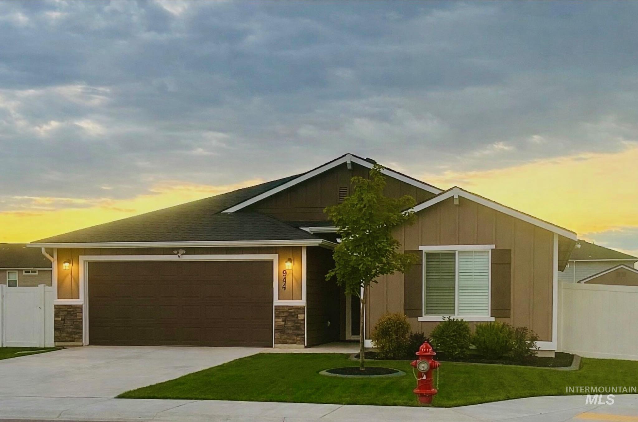 944 South Rangipo Avenue Kuna, ID 83634 - Photo 1 of 1