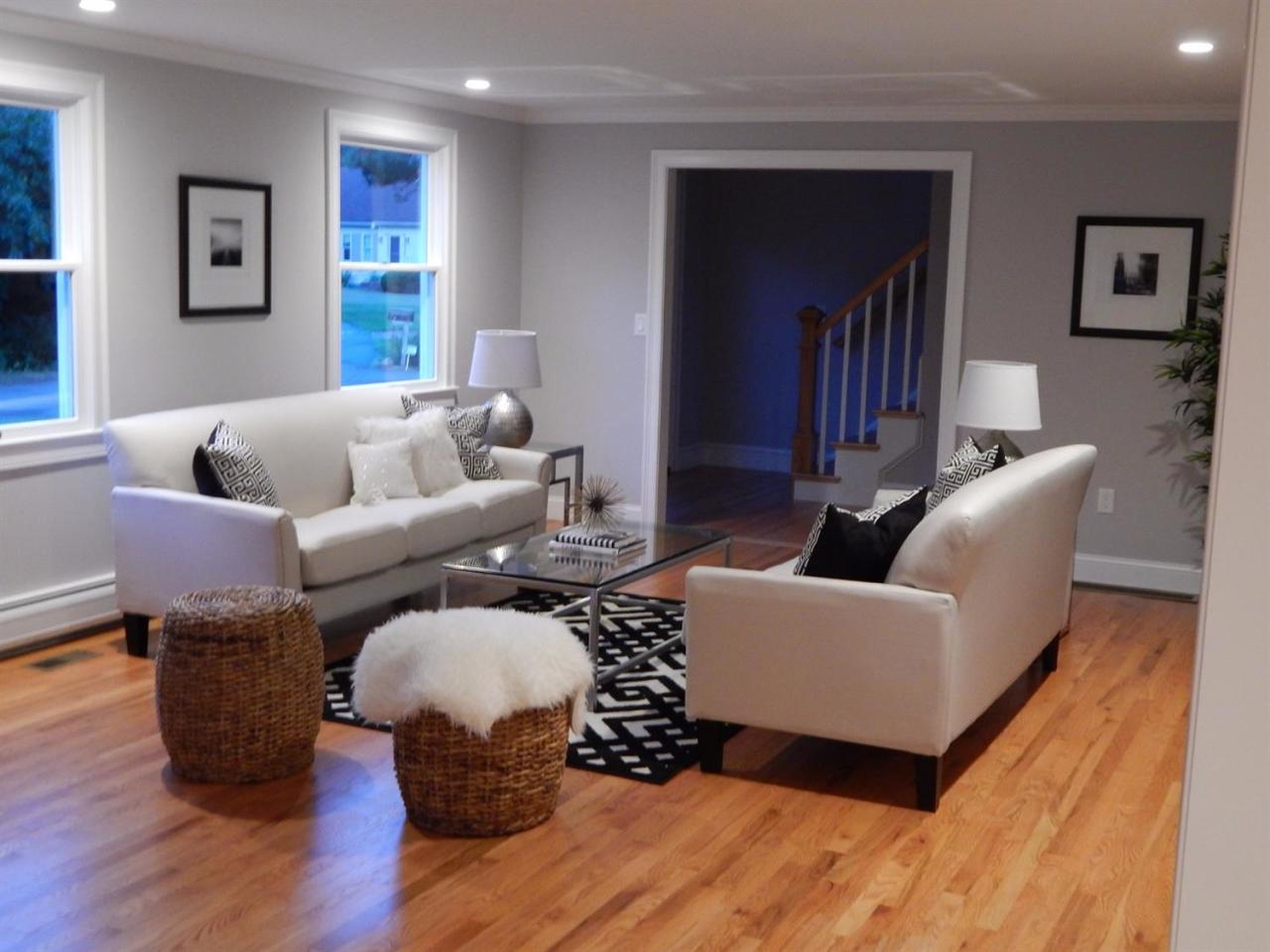 163 Fuller Road Centerville, MA 02632 - Photo 11 of 23 a living room with furniture and wooden floor