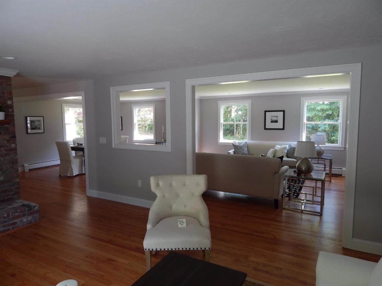 163 Fuller Road Centerville, MA 02632 - Photo 13 of 23 a living room with furniture and wooden floor