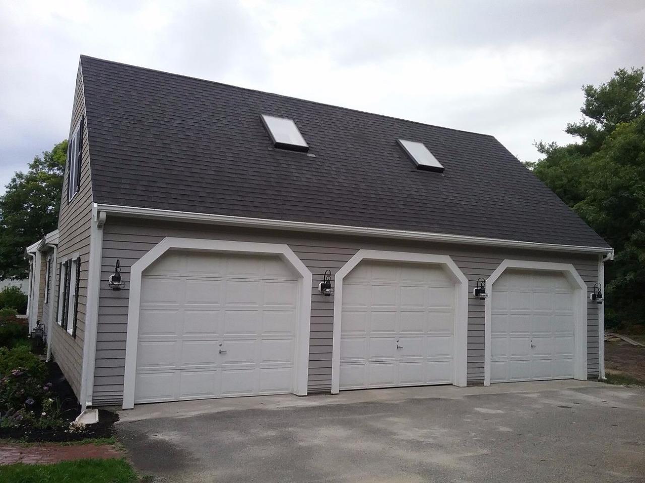 163 Fuller Road Centerville, MA 02632 - Photo 8 of 23 front view of a house