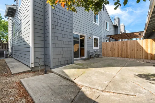 $499,500 | 131 Cambridge Drive, Vacaville, CA 95687