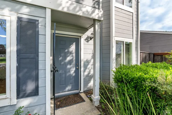 $499,500 | 131 Cambridge Drive, Vacaville, CA 95687