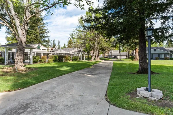 $499,500 | 131 Cambridge Drive, Vacaville, CA 95687