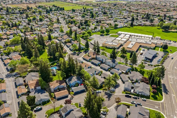 $499,500 | 131 Cambridge Drive, Vacaville, CA 95687