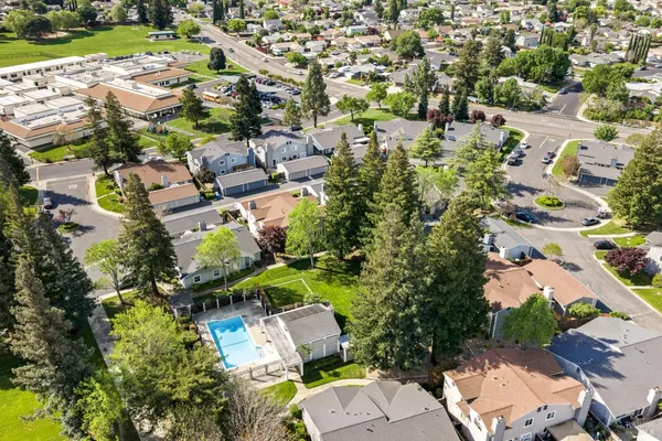 $499,500 | 131 Cambridge Drive, Vacaville, CA 95687