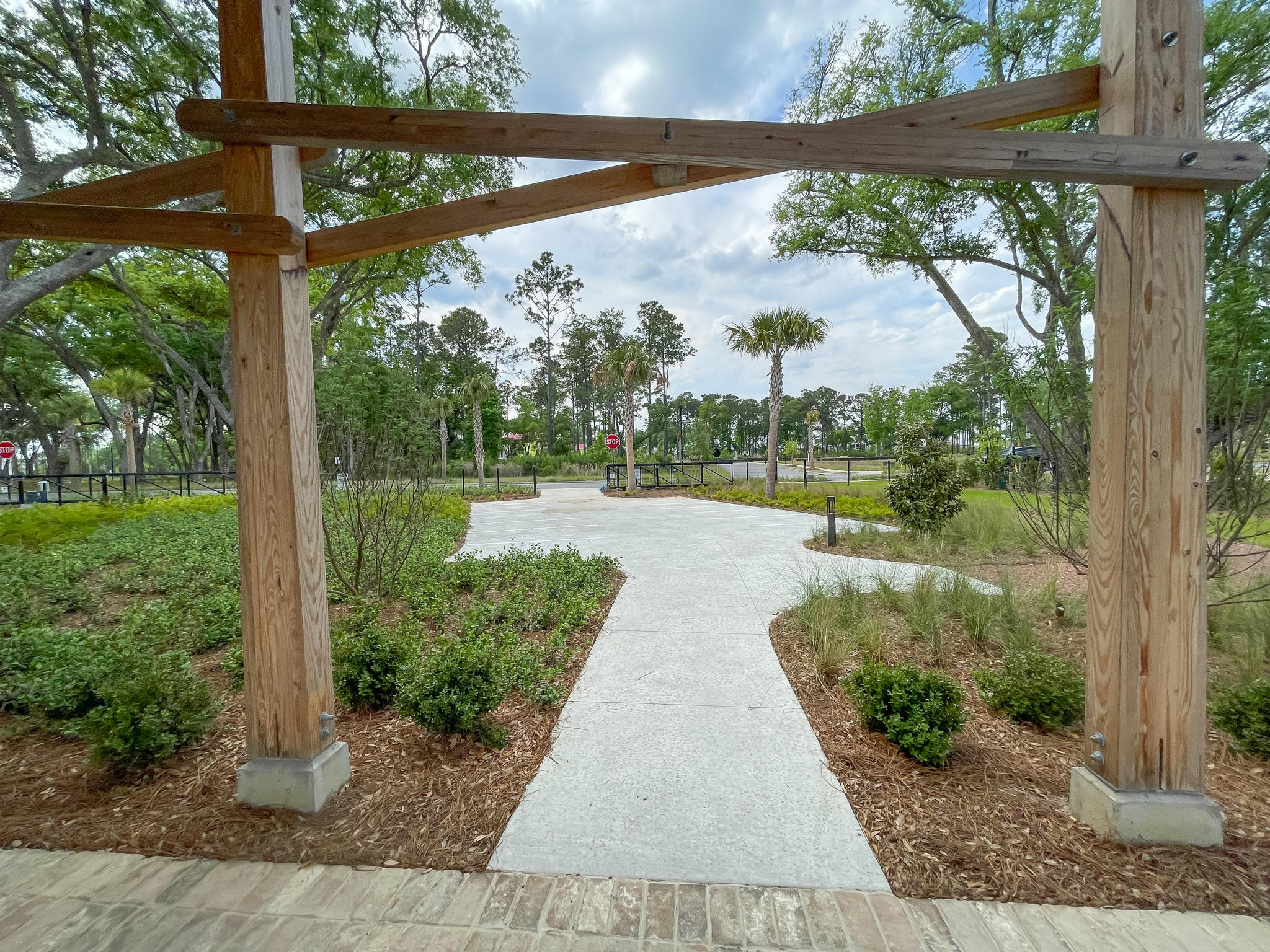 229 Captain Goddard Road Charleston, SC 29492 - Photo 25 of 64 IMG_1053