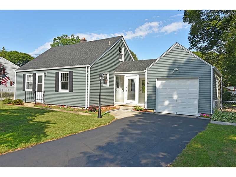 5534 Post Road Warwick, RI 02818 - Photo 3 of 25 Exterior Front.