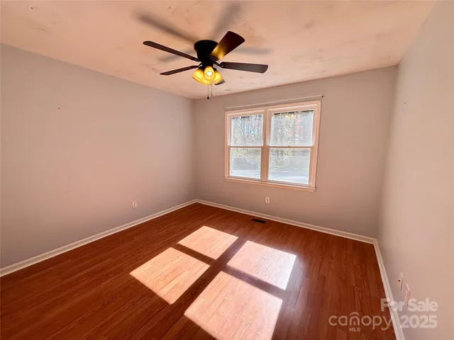$260,500 | 21 Loganwood Lane, Etowah, NC 28729
