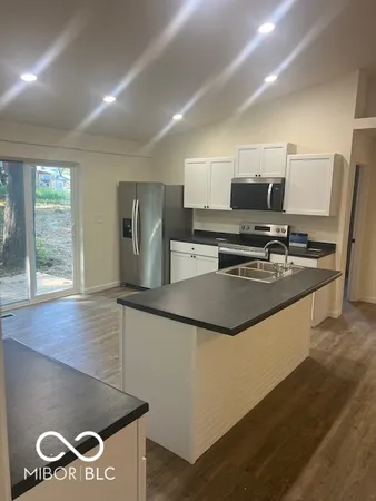 $164,500 | 1197 Evergreen Cir Way, North Vernon, IN 47265