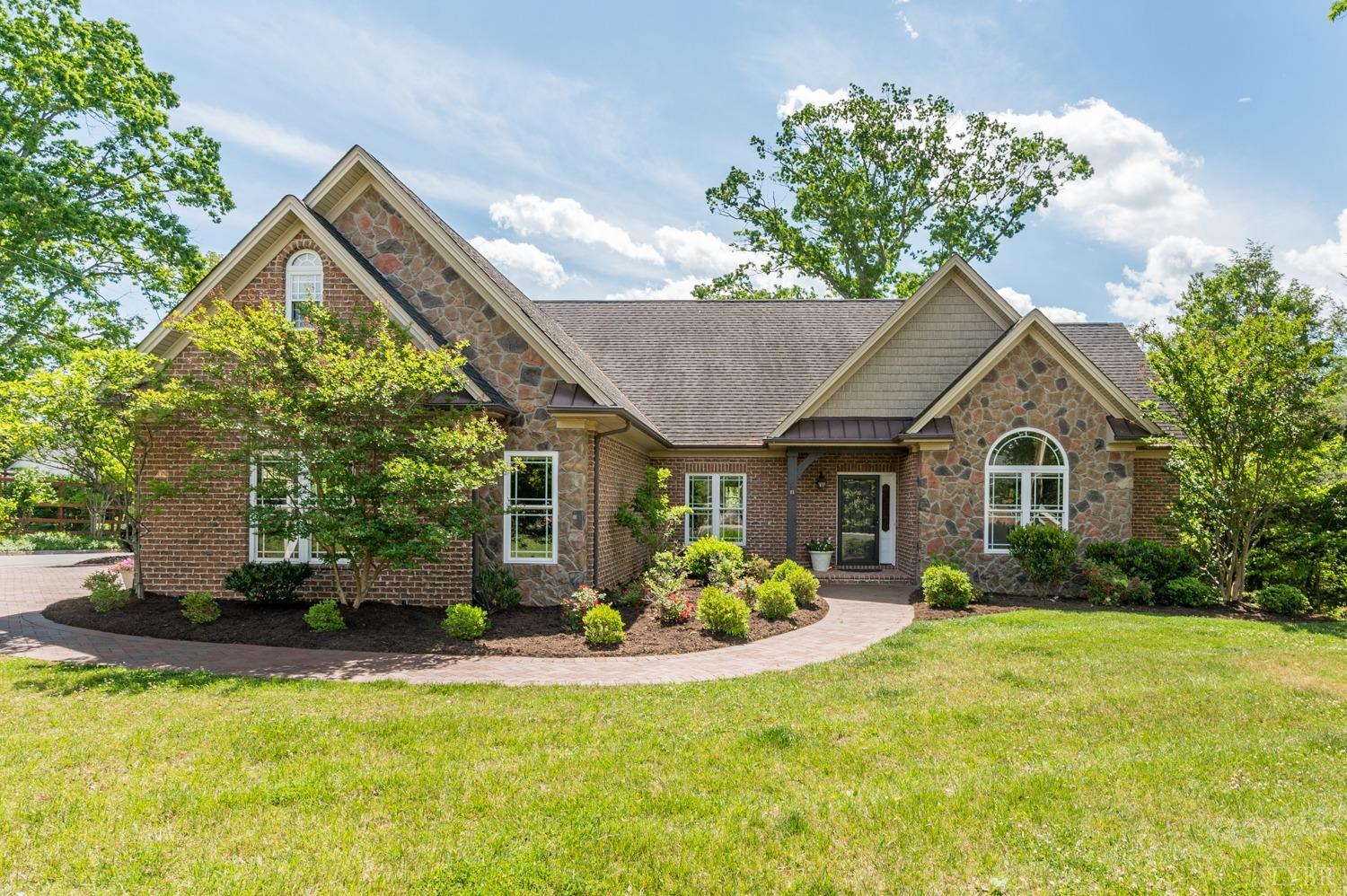 2100 Link Road Lynchburg, VA 24503 - Photo 1 of 56 Gallery Image 1