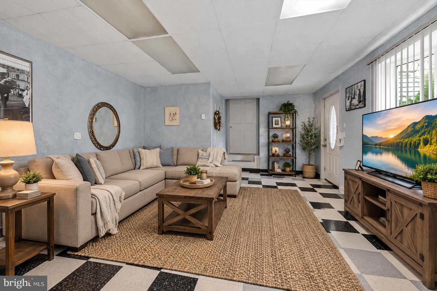 1629 New Holland Road Reading, PA 19607 - Photo 7 of 35 Virtual Staging