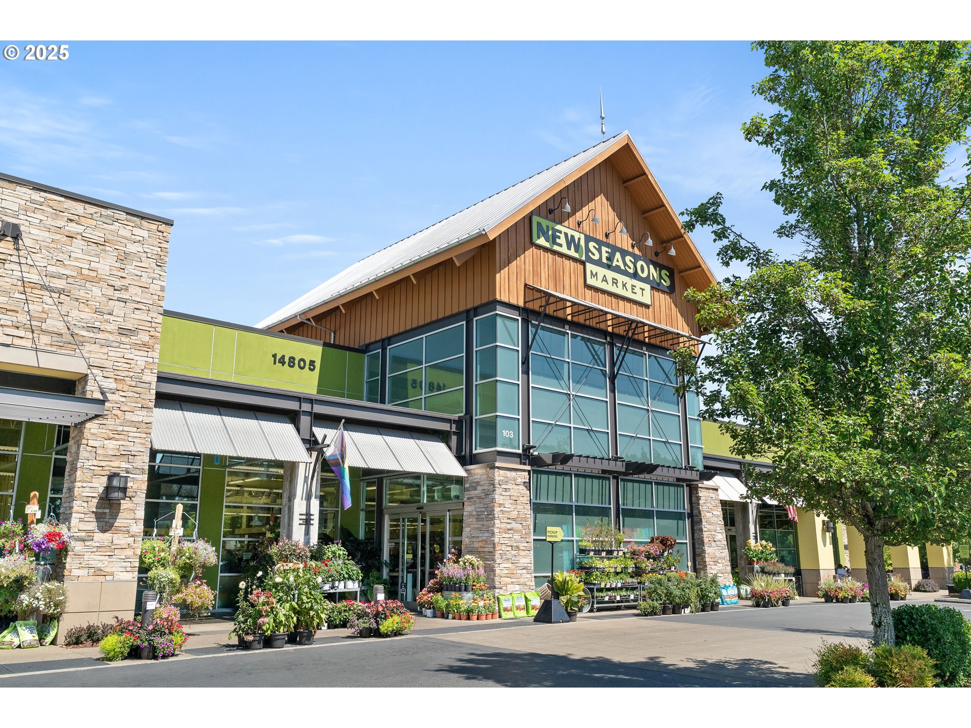 16732 Southwest Hargis Road Beaverton, OR 97007 - Photo 37 of 42 Gallery Image 37
