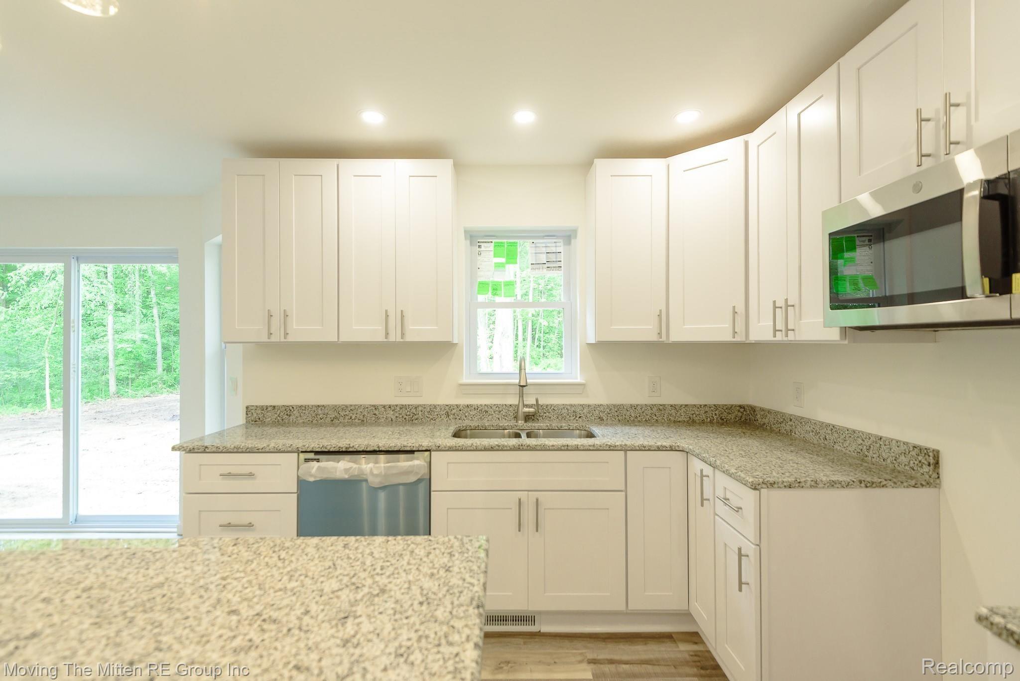 28242 Elwell Road Belleville, MI 48111 - Photo 13 of 49 MTM_28242_elwell-26.jpg
