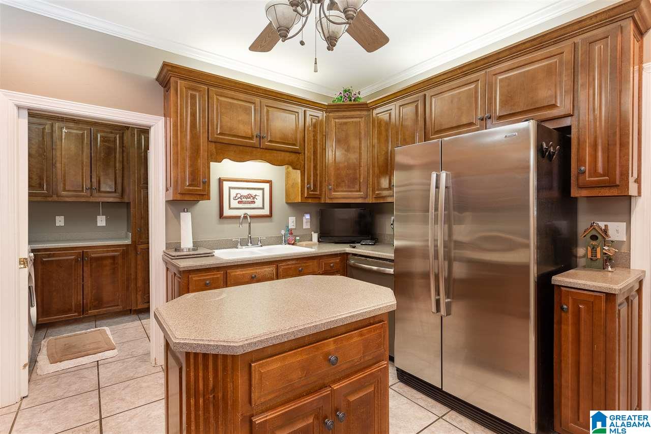 1028 Montvue Road Anniston, AL 36207 - Photo 10 of 50