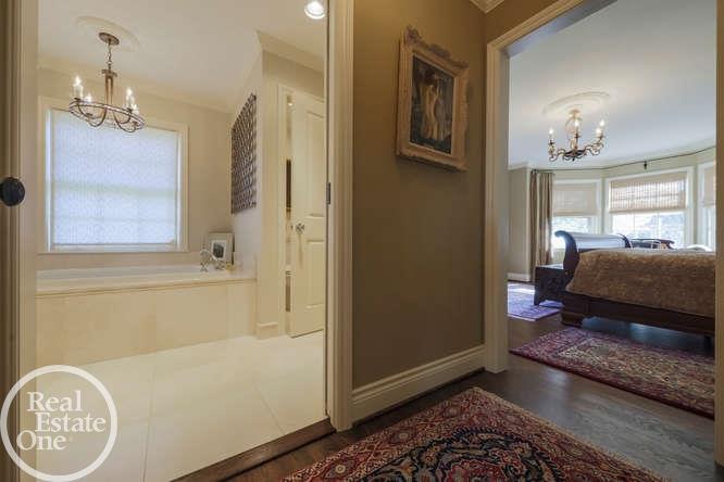 15 Provencal Road Grosse Pointe Farms, MI 48236 - Photo 32 of 50