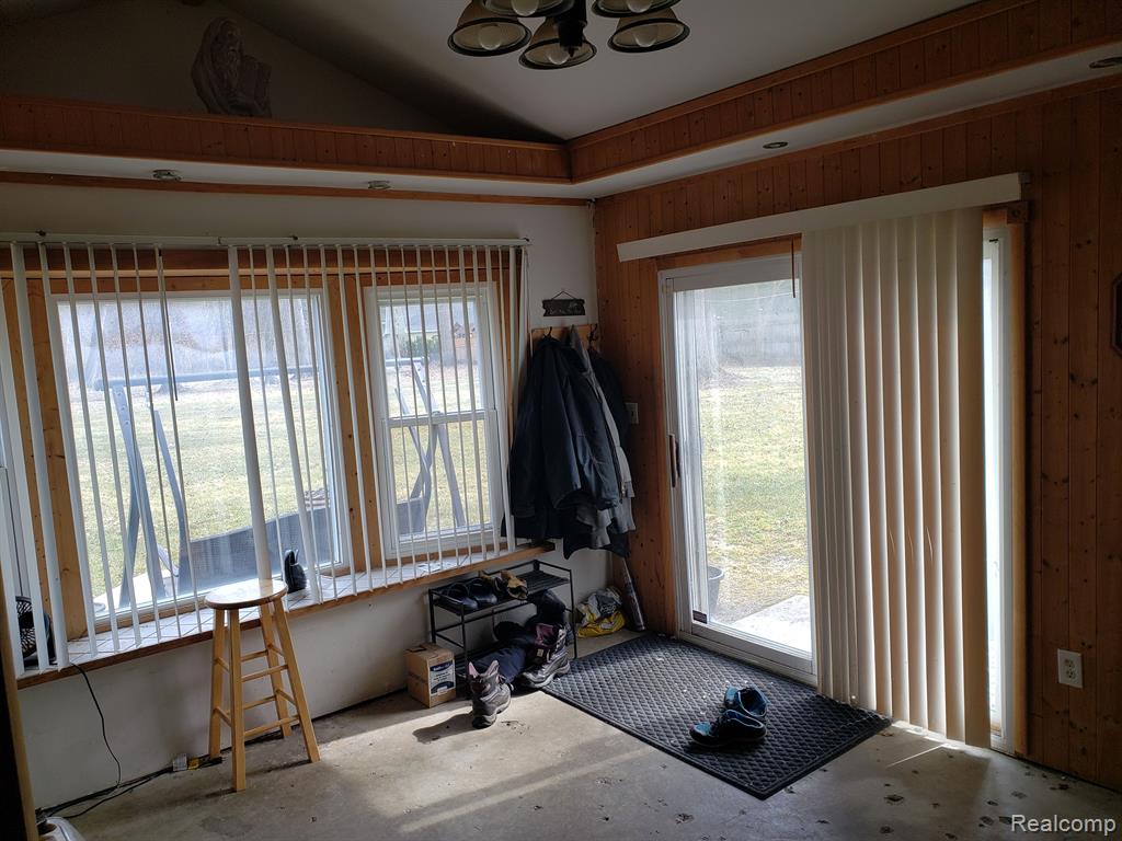 17285 Hannan Road New Boston, MI 48164 - Photo 6 of 16 Gallery Image 6