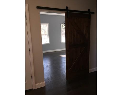 11 Ridge Street, Unit 6 Berkley, MA 02779 - Photo 3 of 4 Gallery Image 3