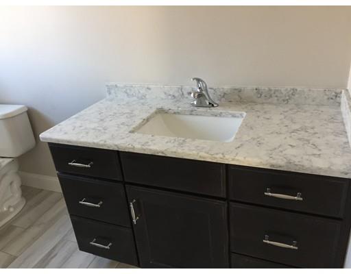 11 Ridge Street, Unit 6 Berkley, MA 02779 - Photo 4 of 4 Gallery Image 4