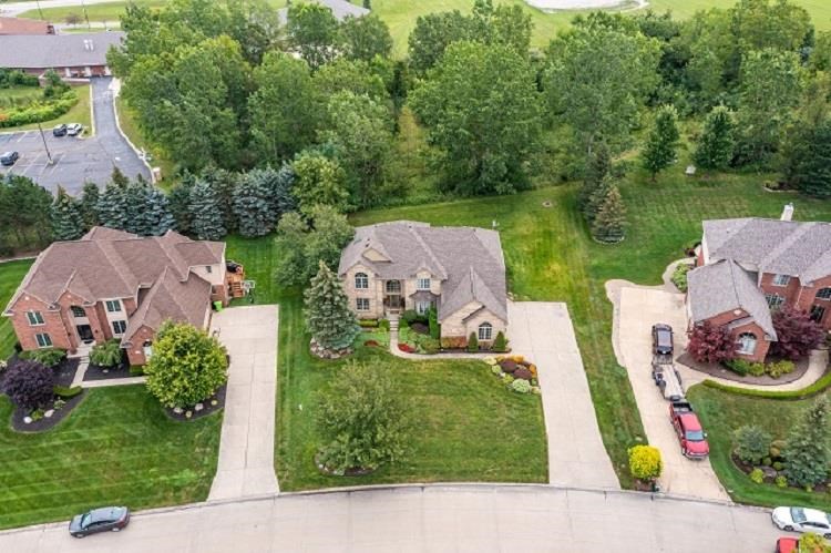 3847 Elk Drive Rochester, MI 48306 - Photo 8 of 85 50051693-7.JPG