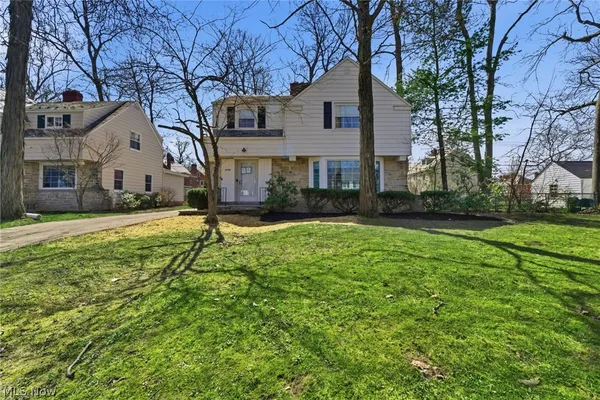 $2,750 | 4182 Silsby Road, Cleveland, OH 44118