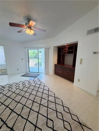 $1,800 | 108 Santa Clara Drive, Unit 11, Naples, FL 34104