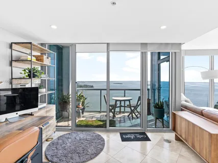 $1,275,000 | 601 Northeast 36th Street, Unit 2312, Miami, FL 33137