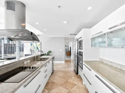 $1,275,000 | 601 Northeast 36th Street, Unit 2312, Miami, FL 33137