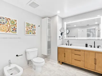 $1,275,000 | 601 Northeast 36th Street, Unit 2312, Miami, FL 33137