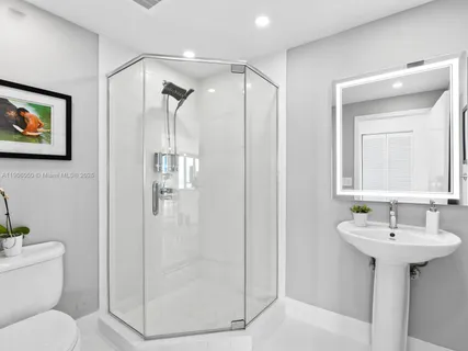 $1,275,000 | 601 Northeast 36th Street, Unit 2312, Miami, FL 33137