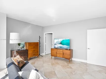 $1,275,000 | 601 Northeast 36th Street, Unit 2312, Miami, FL 33137