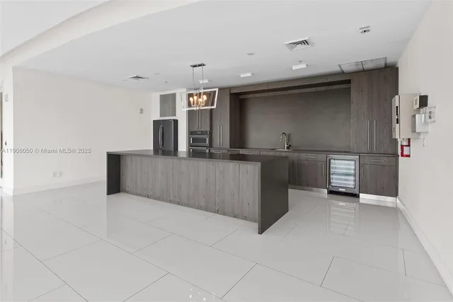 a view of an outdoor space