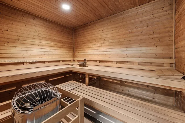 $1,275,000 | 601 Northeast 36th Street, Unit 2312, Miami, FL 33137