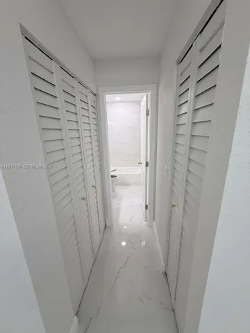 $1,995 | 1300 Wiley Street, Unit 2, Hollywood, FL 33019