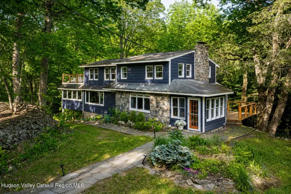$1,150,000 | 22 Old Mill Road, Stephentown, NY 12169