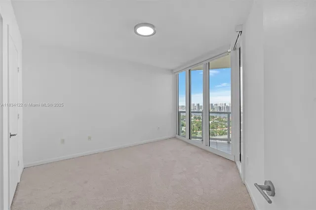 $6,500 | 19333 Collins Avenue, Unit 2703, Sunny Isles Beach, FL 33160