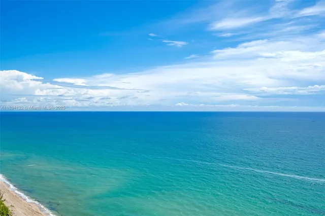 $6,500 | 19333 Collins Avenue, Unit 2703, Sunny Isles Beach, FL 33160