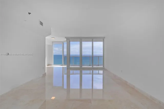 $6,500 | 19333 Collins Avenue, Unit 2703, Sunny Isles Beach, FL 33160