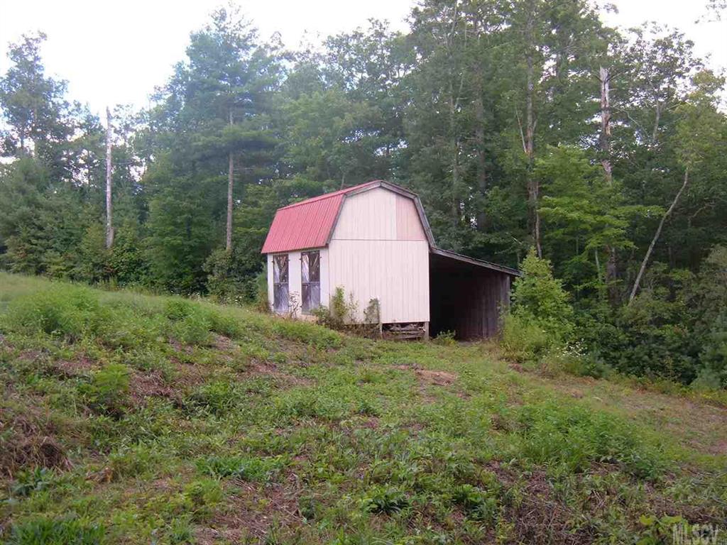 930 Maltba Road Newland, NC 28657 - Photo 15 of 21 Gallery Image 15