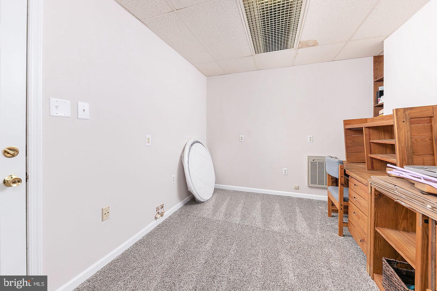 118 Lipizzan Road Sewell, NJ 08080 - Photo 13 of 23 Gallery Image 13