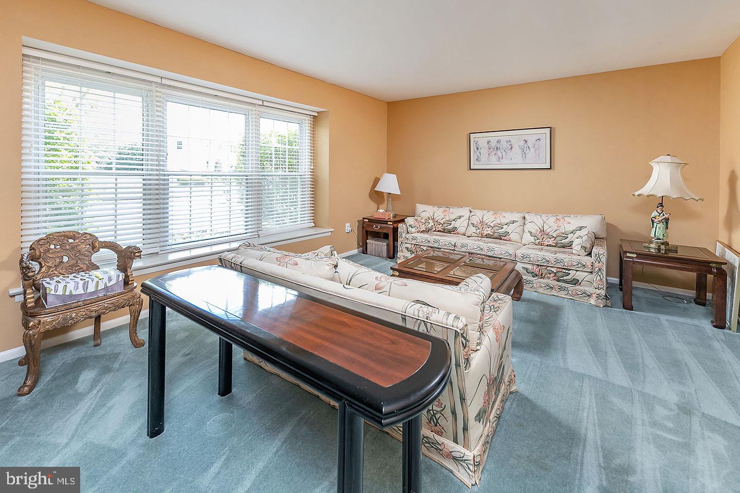 118 Lipizzan Road Sewell, NJ 08080 - Photo 5 of 23 Gallery Image 5