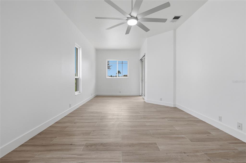 1021 Grouse Way Venice, FL 34285 - Photo 18 of 50